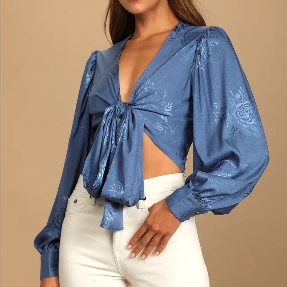 Lulus tie front top